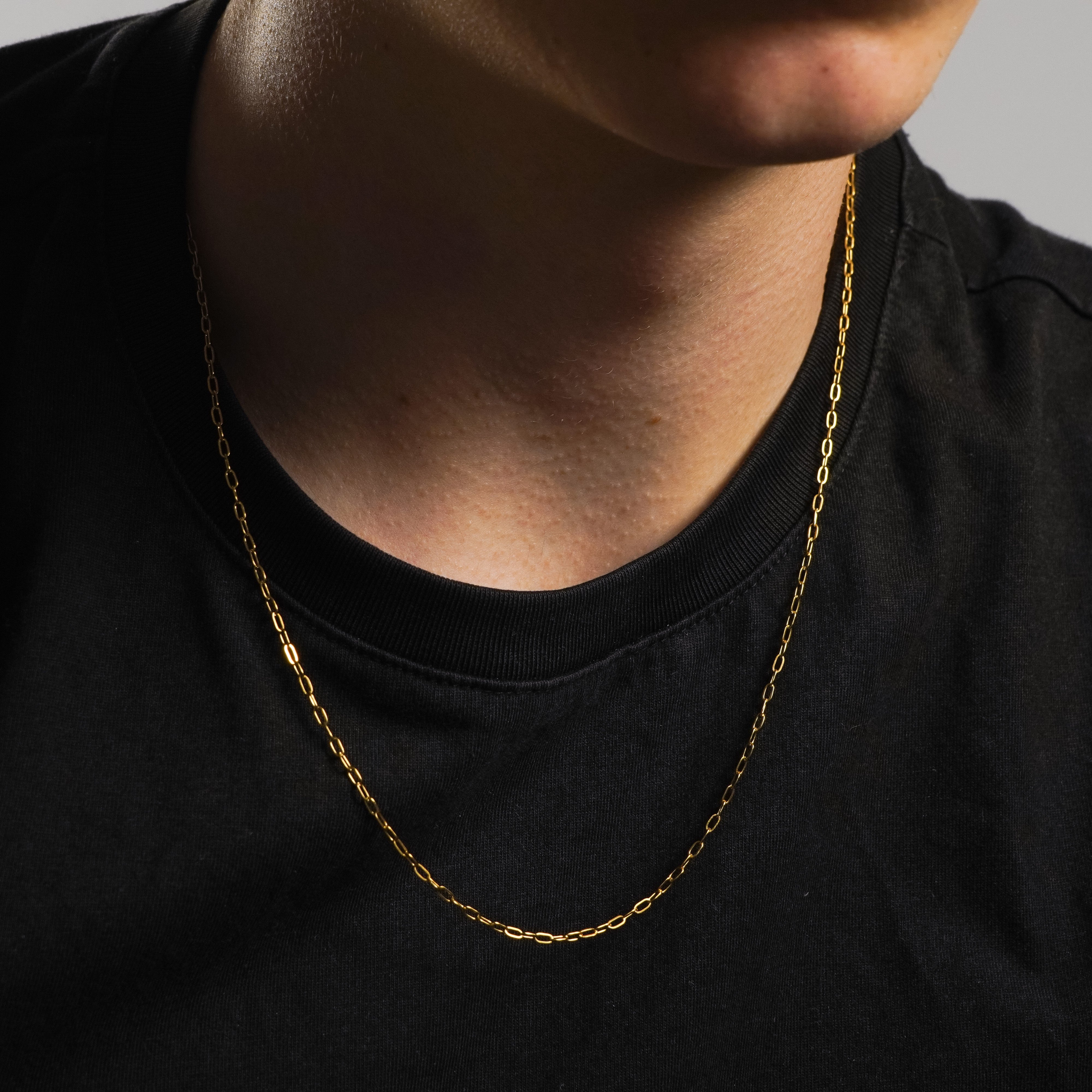 Cadena Oro Paperclip detalle - Tropic Jewelry