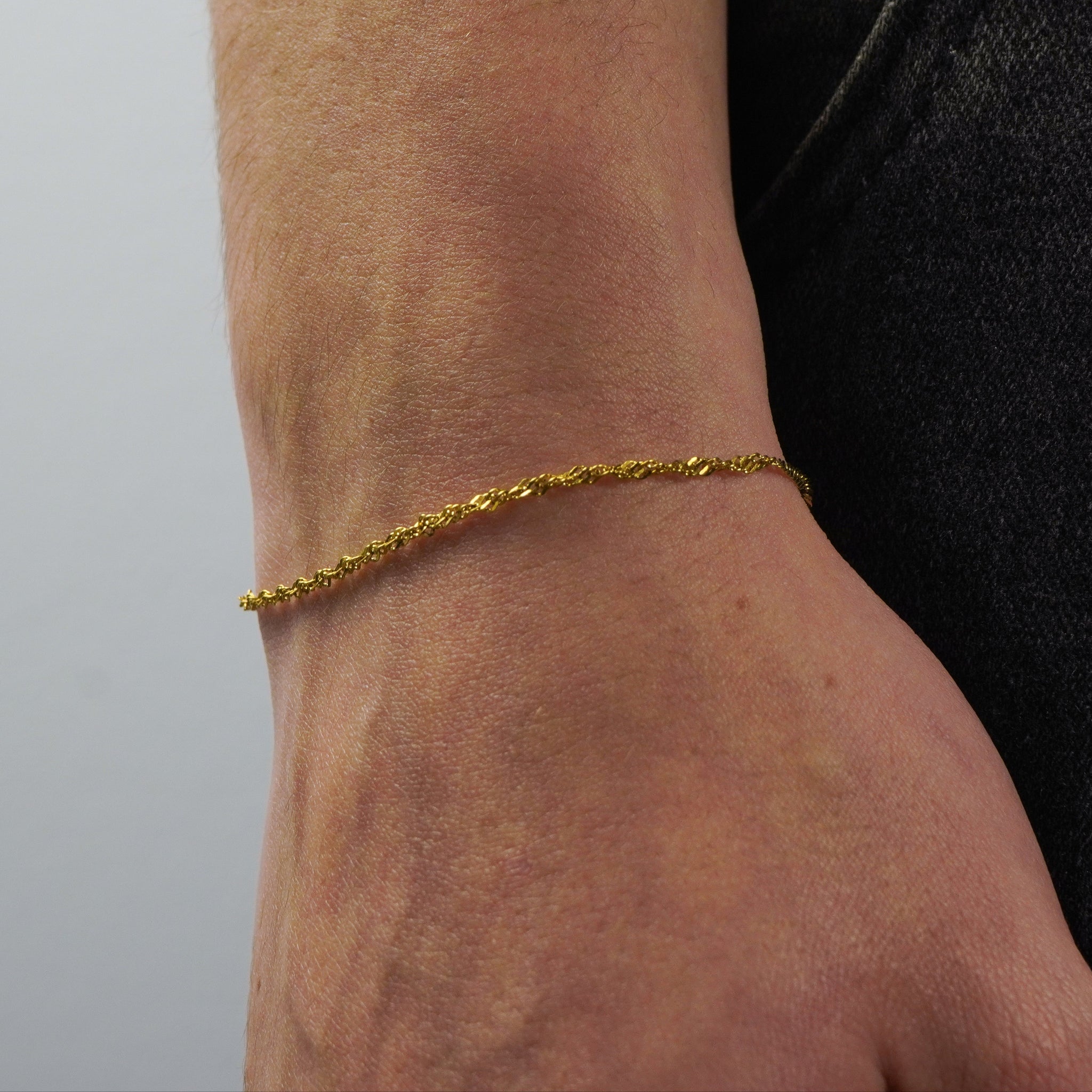 Pulsera Oro Adn detalle  - Tropic Jewelry