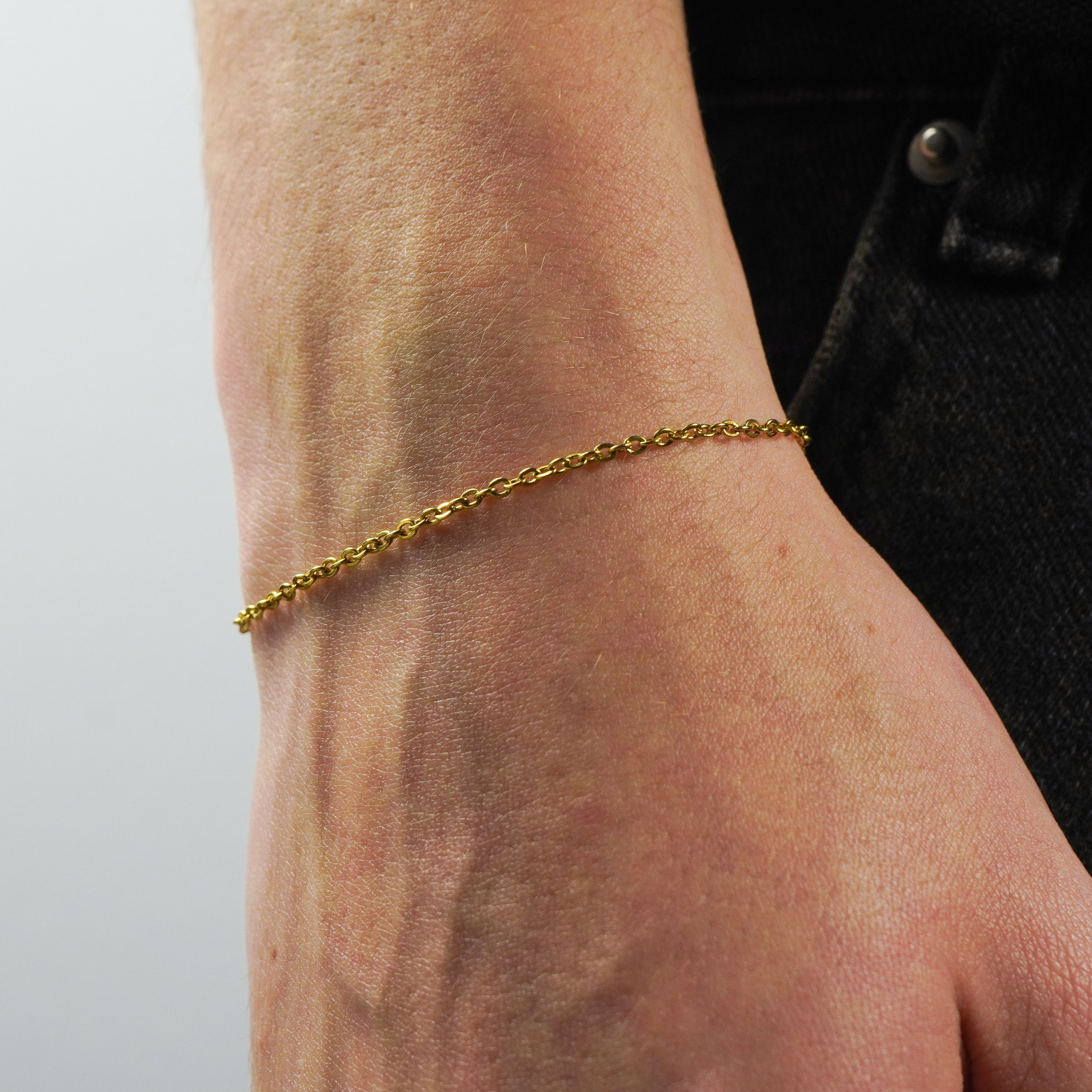 CABLE GOLD BRACELET