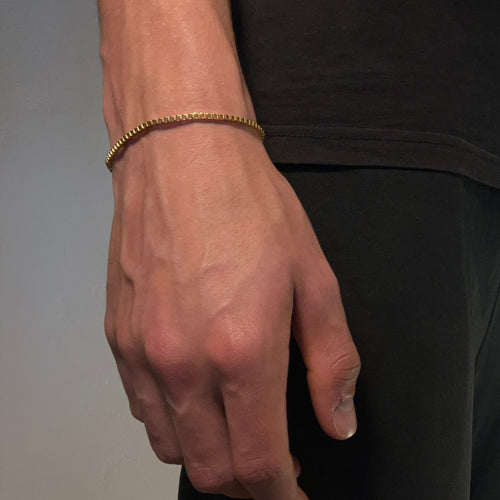 BOX GOLD BRACELET